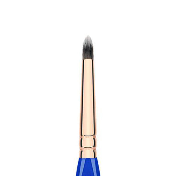 Golden Triangle 716 Smoky Eyeliner