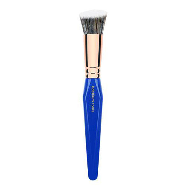 Golden Triangle  956 Slanted Precision Kabuki