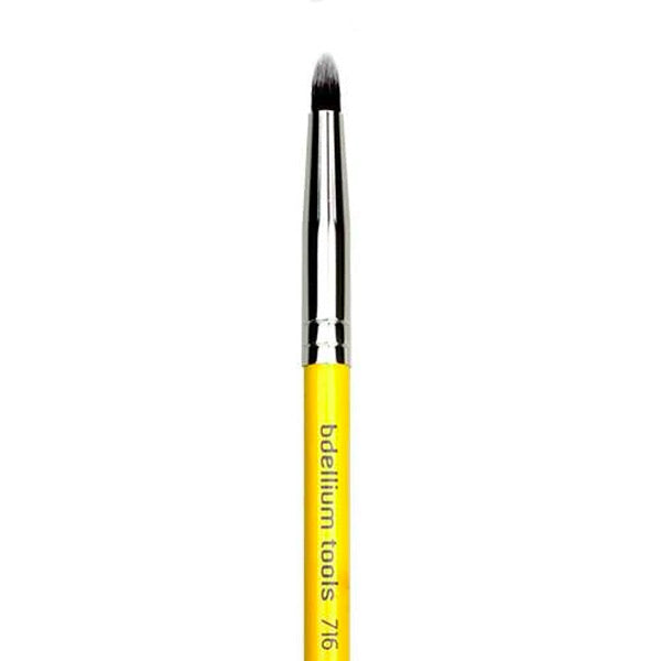 Studio 716 Smoky Eyeliner