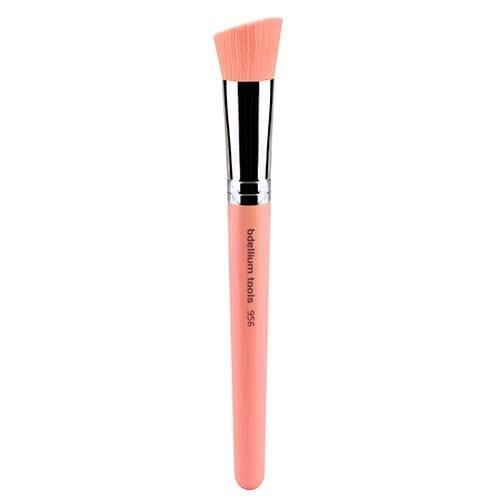 Pink Bambu 956  Slanted Precision Kabuki